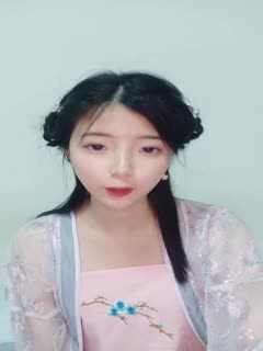 精品自拍某大学皮肤白皙漂亮的兼职美女模特